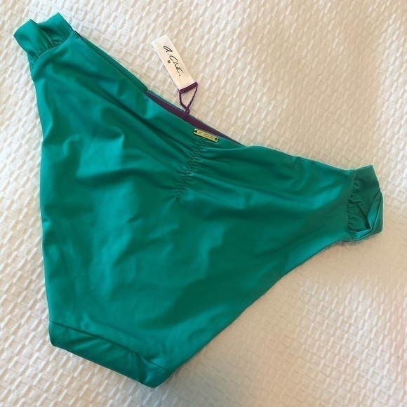 A. Che Bikini Swimsuit Size M - Picture 14 of 16